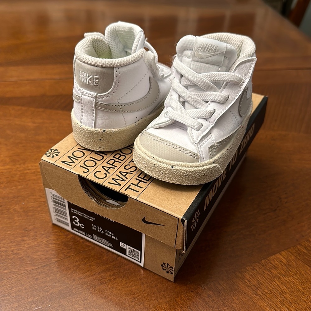 Baby Nikes, Like New!